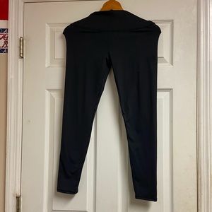 T4T women’s black leggings size medium